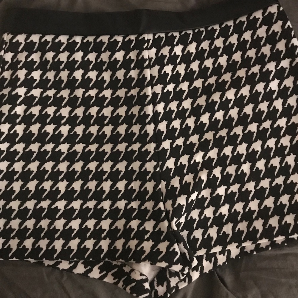 High Waisted F21 Shorts
